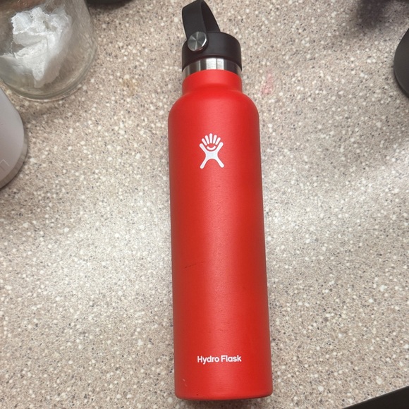Hydro Flask Vibrant Red Bottle with Black Lid - Picture 1 of 5